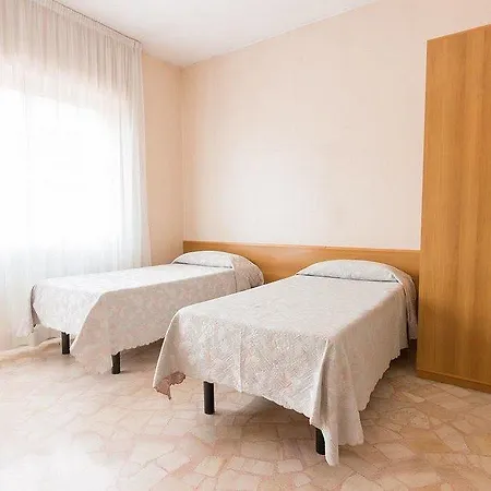 Letizia - Casa Per Ferie 3*