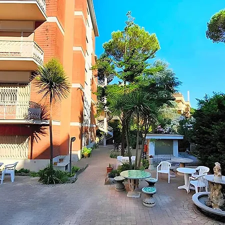 Maison d'hôtes Letizia - Casa Per Ferie Rome