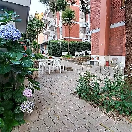 Letizia - Casa Per Ferie Maison d'hôtes 3*