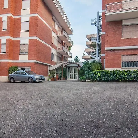 Letizia - Casa Per Ferie Guest house Rome