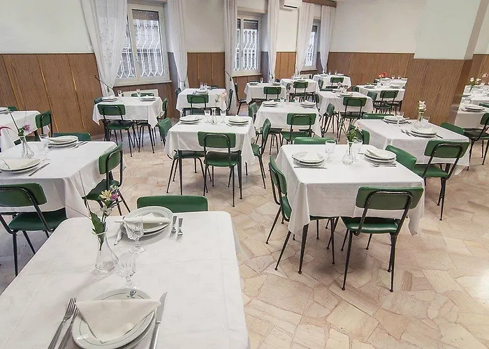 Letizia - Casa Per Ferie 3* Rome