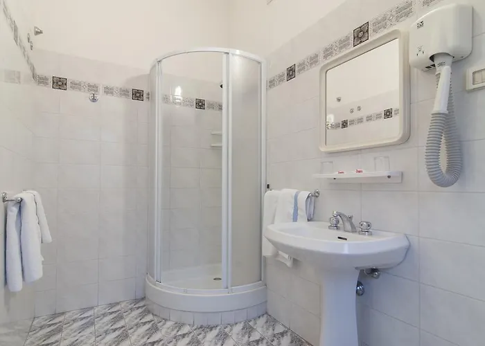 Letizia - Casa Per Ferie Guest house 3*