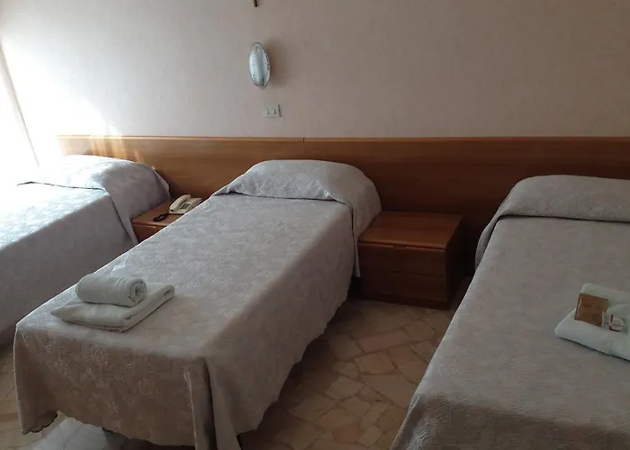 Guest house Letizia - Casa Per Ferie 3*