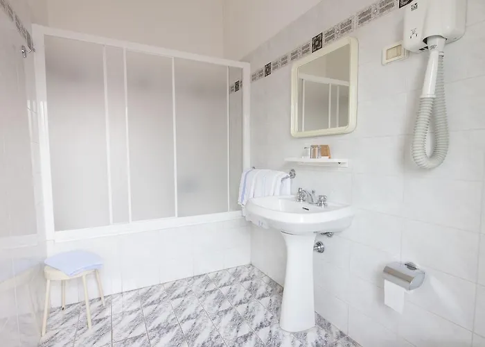 Letizia - Casa Per Ferie Guest house 3*