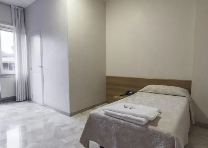 Guest house Letizia - Casa Per Ferie 3*